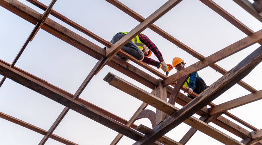 Expert top industrial roofings services in Mccurtain, OK